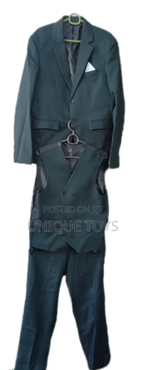 3pcs New Men’S Suit – Simple. Elegant. Classic.