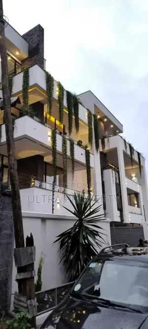 6bdrm House in Bole for rent