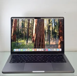 New Laptop Apple MacBook Pro 2024 M3 14-Inch 8GB Apple M3 Pro SSD 512GB
