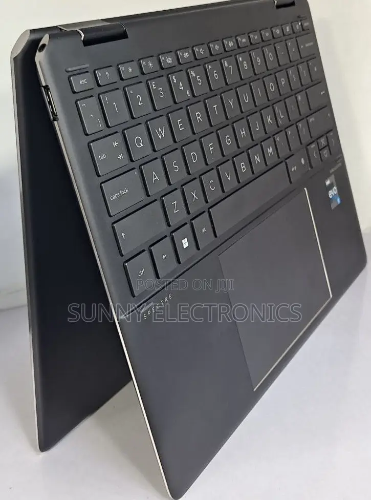New Laptop HP Spectre 14 16GB Intel Core I7 SSD 1T