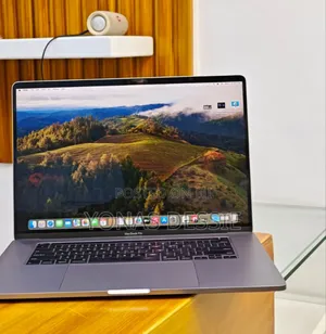 New Laptop Apple MacBook Pro 2019 16GB Intel Core I9 SSD 512GB