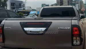 Toyota Hilux Revo Double Cab Deisel 2.4 AWD 2020 Gray