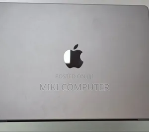 New Laptop Apple MacBook Pro 2024 M3 14-Inch 8GB Intel SSD 512GB