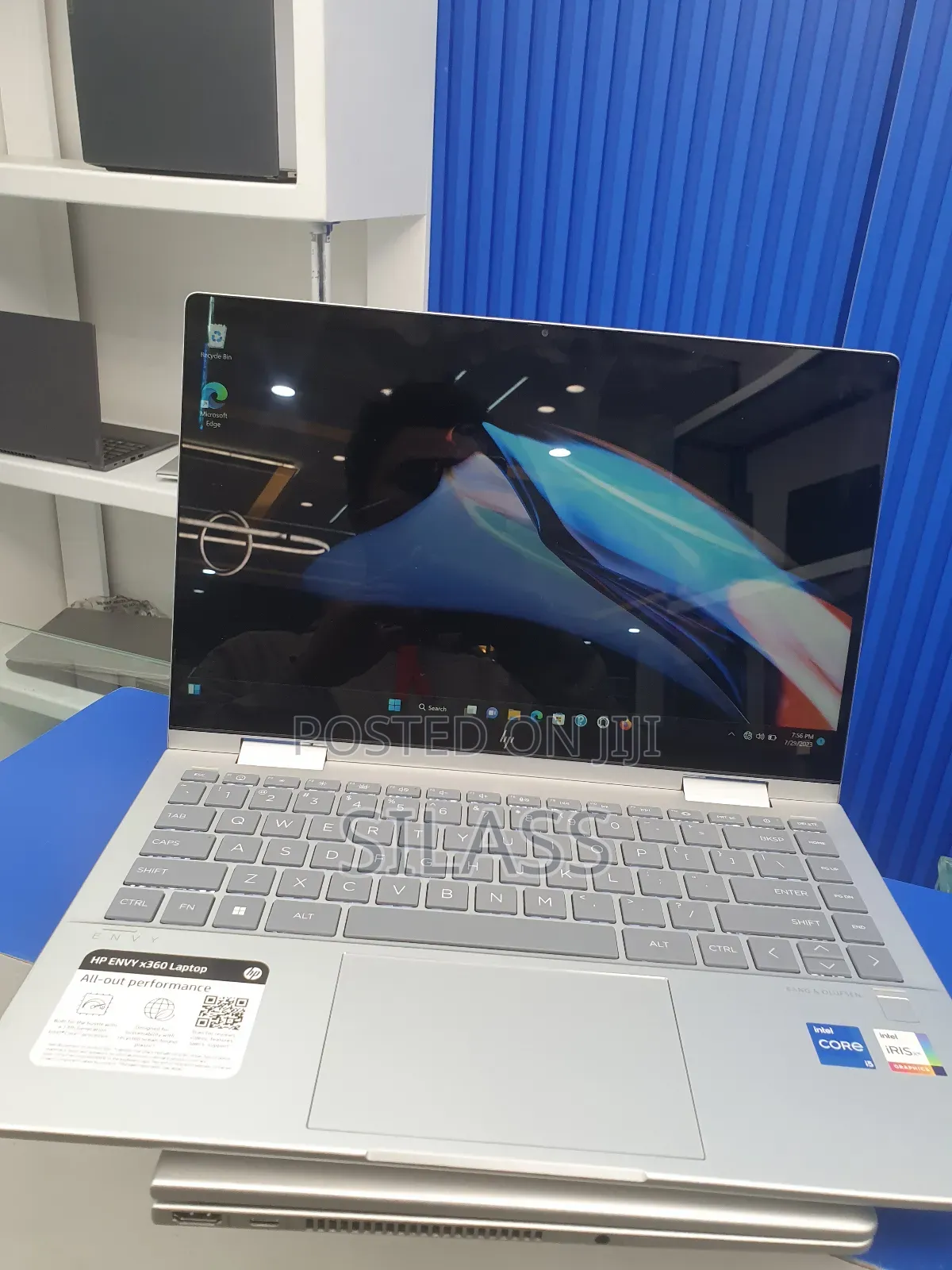 New Laptop HP Envy x360 8GB Intel Core i5 SSD 512GB
