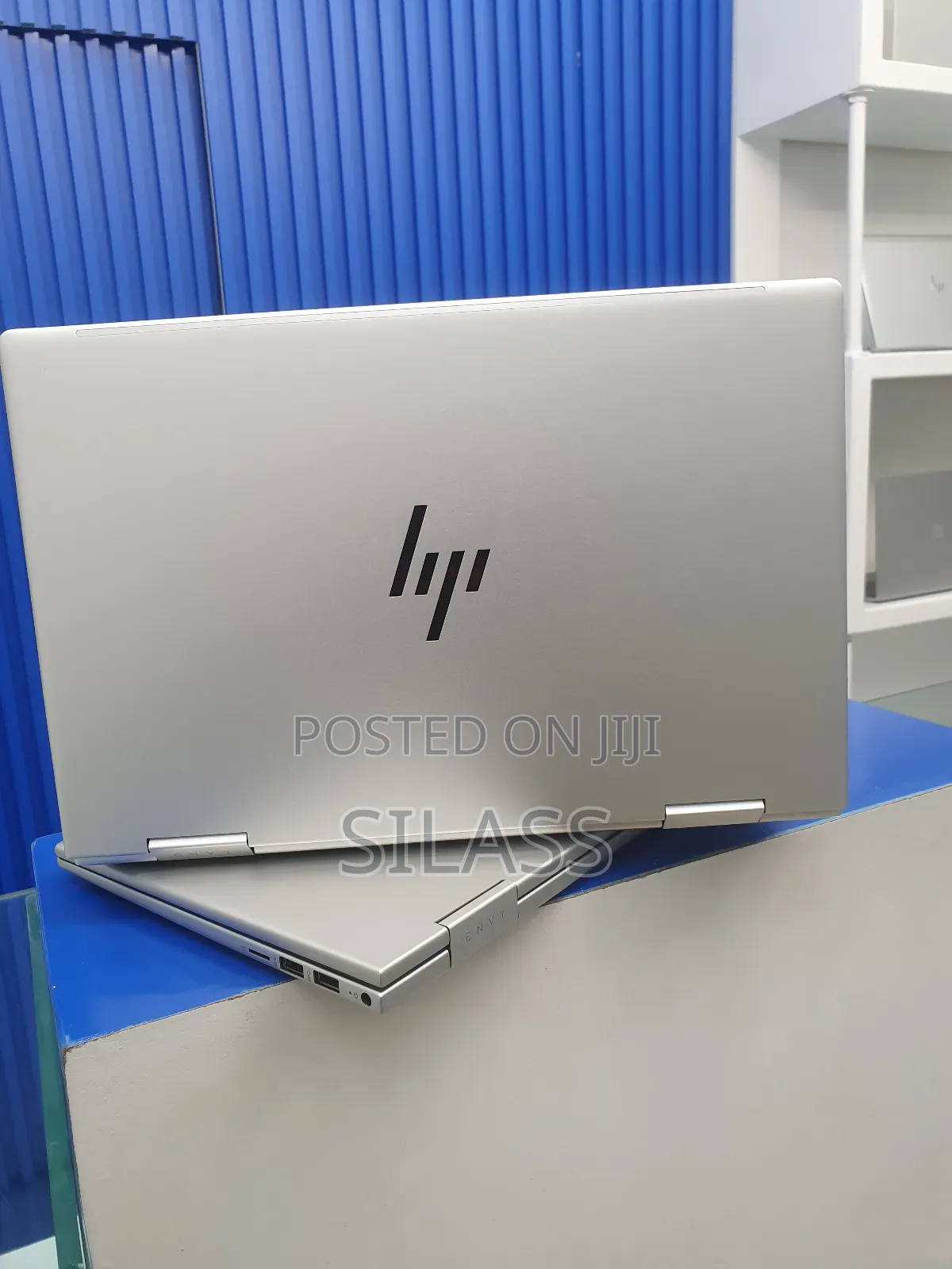 New Laptop HP Envy x360 8GB Intel Core i5 SSD 512GB