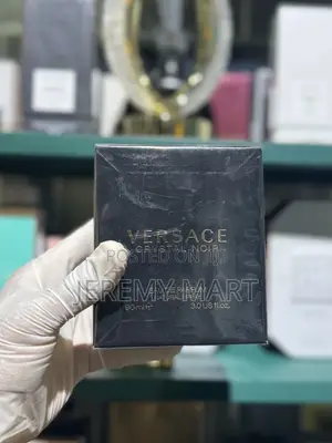Versace Crystal Noir Perfume for Her