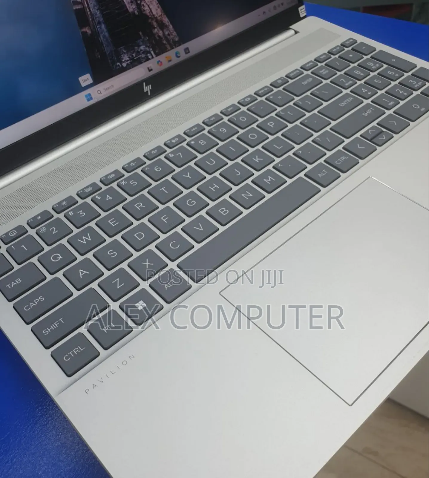 New Laptop HP Pavilion 15 16GB Intel Core I7 SSD 1T