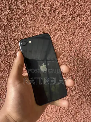 New Apple iPhone SE (2020) 128 GB Black