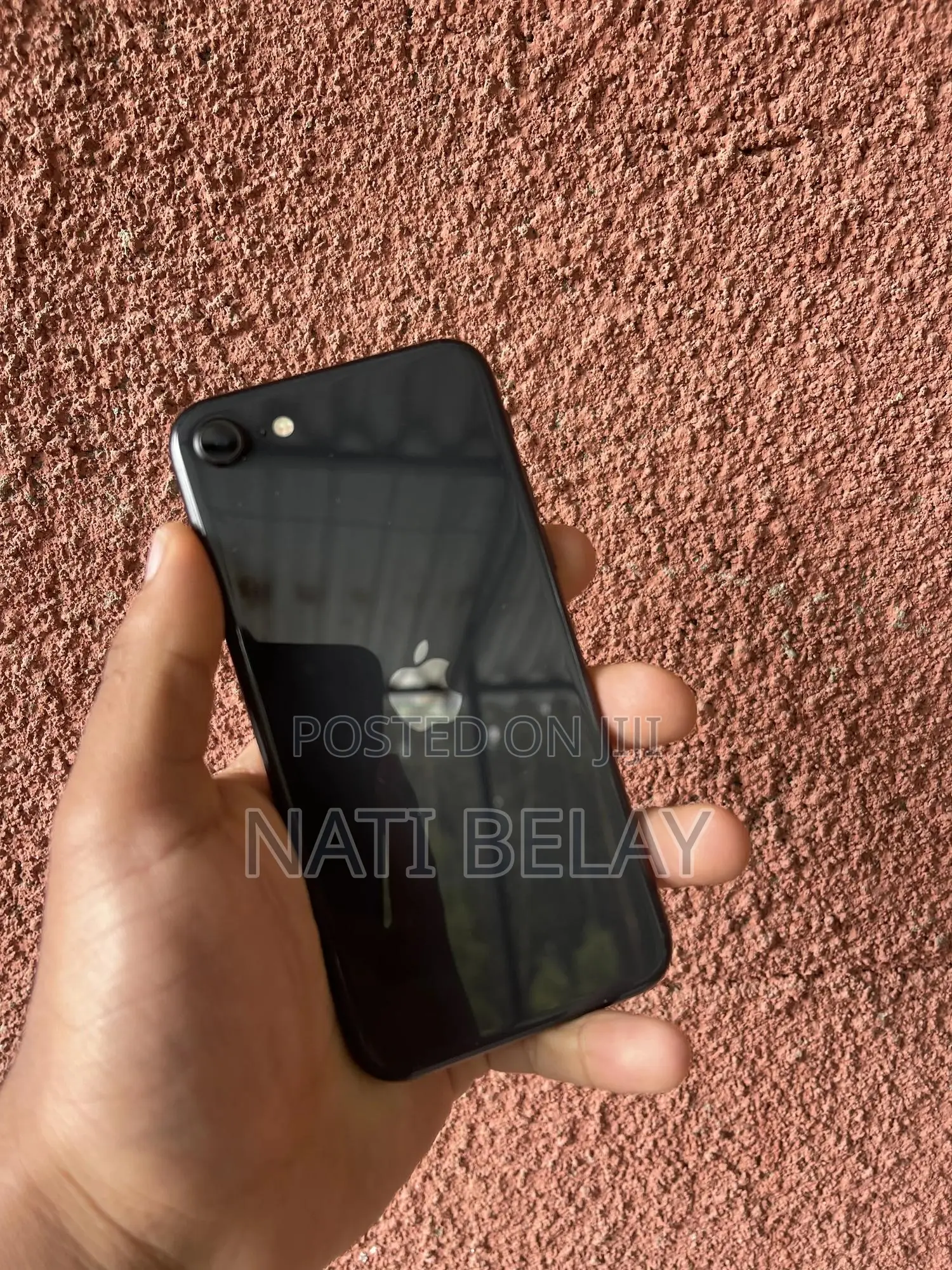New Apple iPhone SE (2020) 128 GB Black