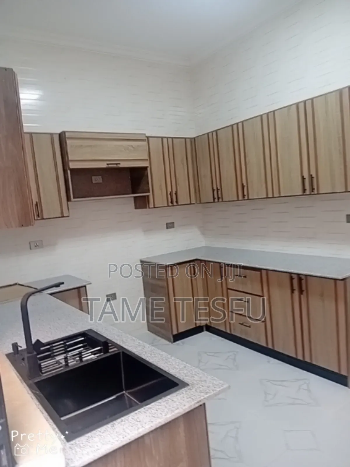 Furnished 4bdrm Villa in Wosene, Yeka for sale