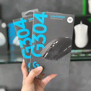 Logitech G304 Lightspeed Wireless Gaming Mouse