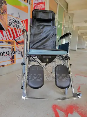 Toilet/Bed/Bath Wheelchair٥٥٥wheelchair药對wheelchair==Wheel