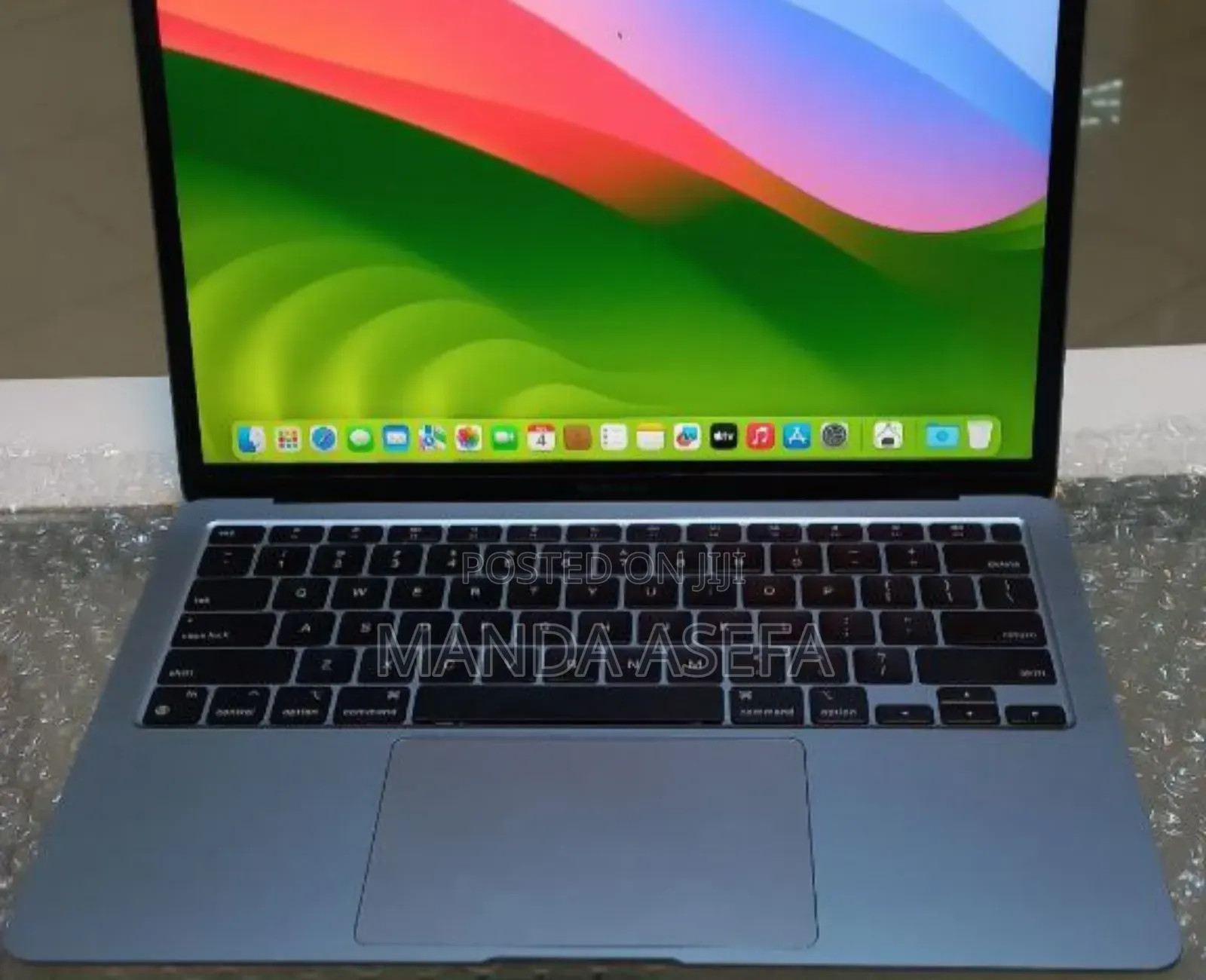 New Laptop Apple MacBook Air 8GB Apple M1 SSD 256GB