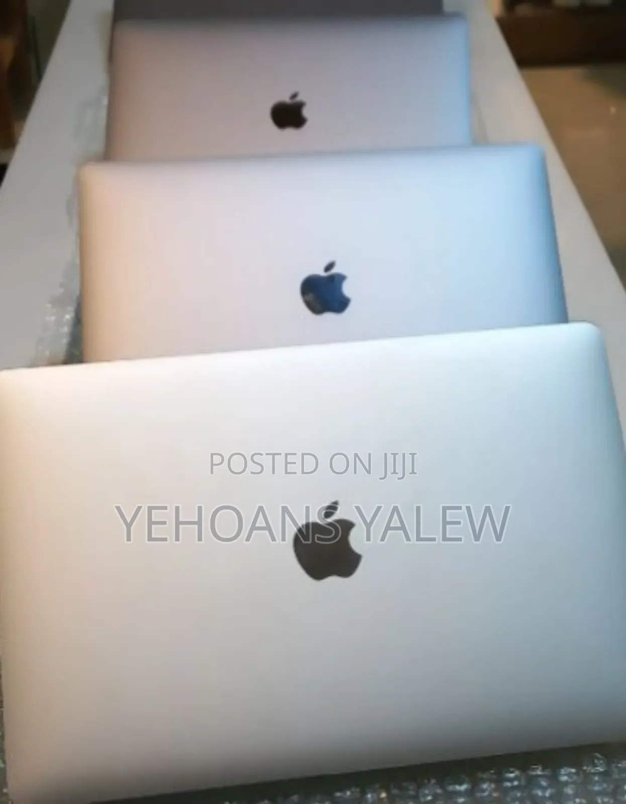 New Laptop Apple MacBook Pro M1 8GB Apple M1 SSD 256GB