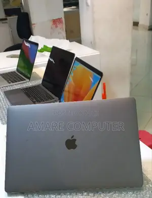 New Laptop Apple MacBook Pro 2016 16GB Intel Core i7 SSD 512GB