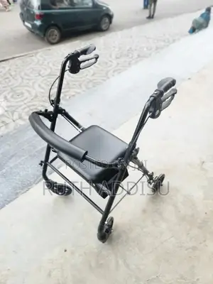 Almunium Walker真是european Standard Walker需求walker Medical