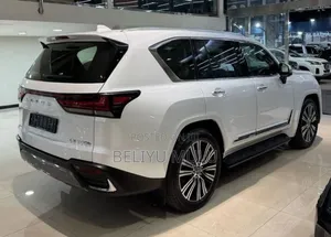 New Lexus LX 2025 White
