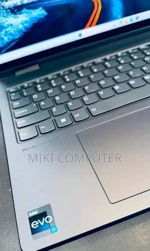 New Laptop Lenovo Yoga 7i 16GB Intel Core I7 SSD 512GB