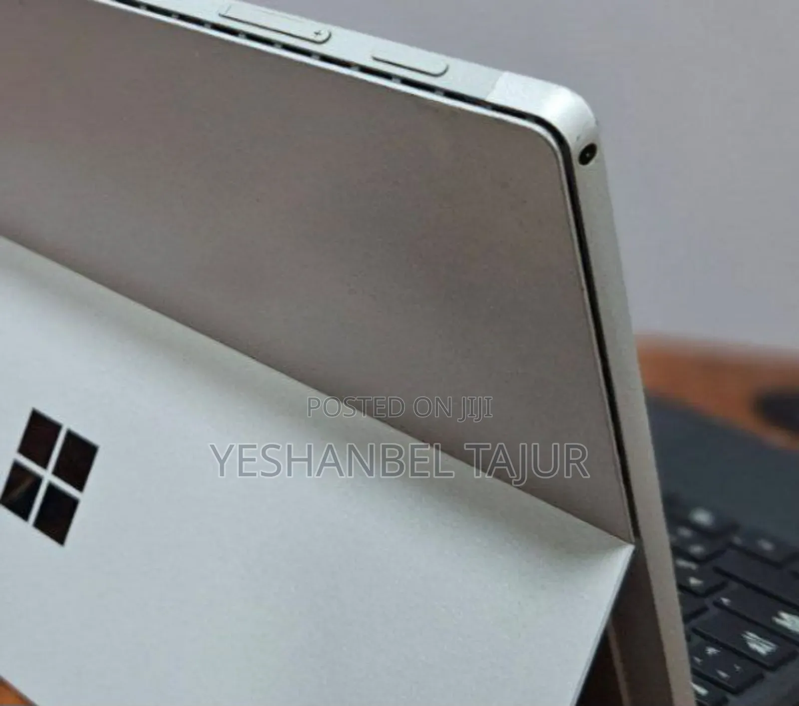 New Laptop Microsoft Surface Pro 7 8GB Intel Core I5 SSD 128GB