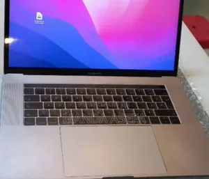 New Laptop Apple MacBook Pro 2016 16GB Intel Core i7 SSD 512GB