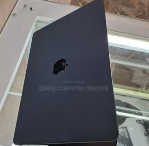 New Laptop Apple MacBook Air 2022 M2 8GB SSD 256GB