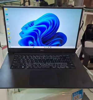 New Laptop Dell Inspiron 15 16GB AMD Ryzen 7 SSD 1T
