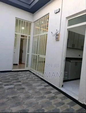 4bdrm House in Addis Abeba, Bole for sale