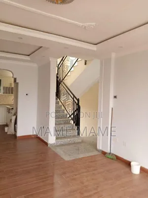 5bdrm House in Addis Abeba, Bole for sale