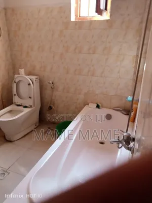 6bdrm House in Addis Abeba, Bole for sale