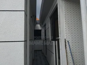 5bdrm Villa in Addis Abeba, Bole for sale