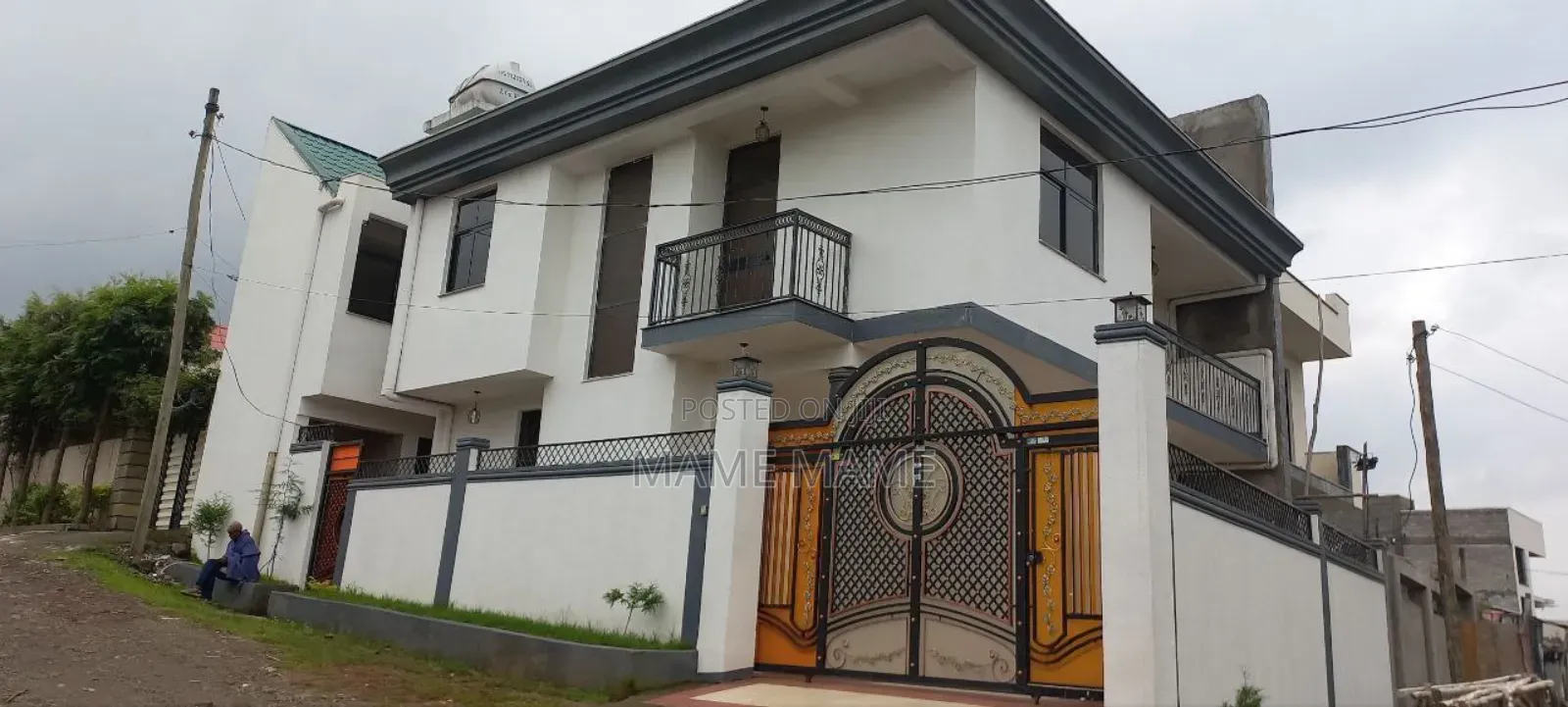 5bdrm House in Addis Abeba, Bole for sale