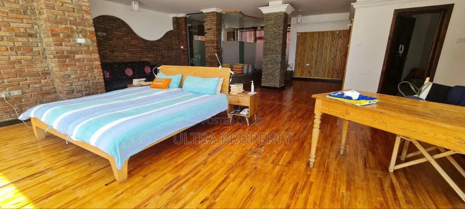 Furnished 5bdrm House in Bole for rent