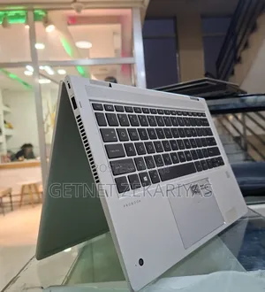 New Laptop HP ProBook 440 16GB AMD Ryzen 7 SSD 512GB