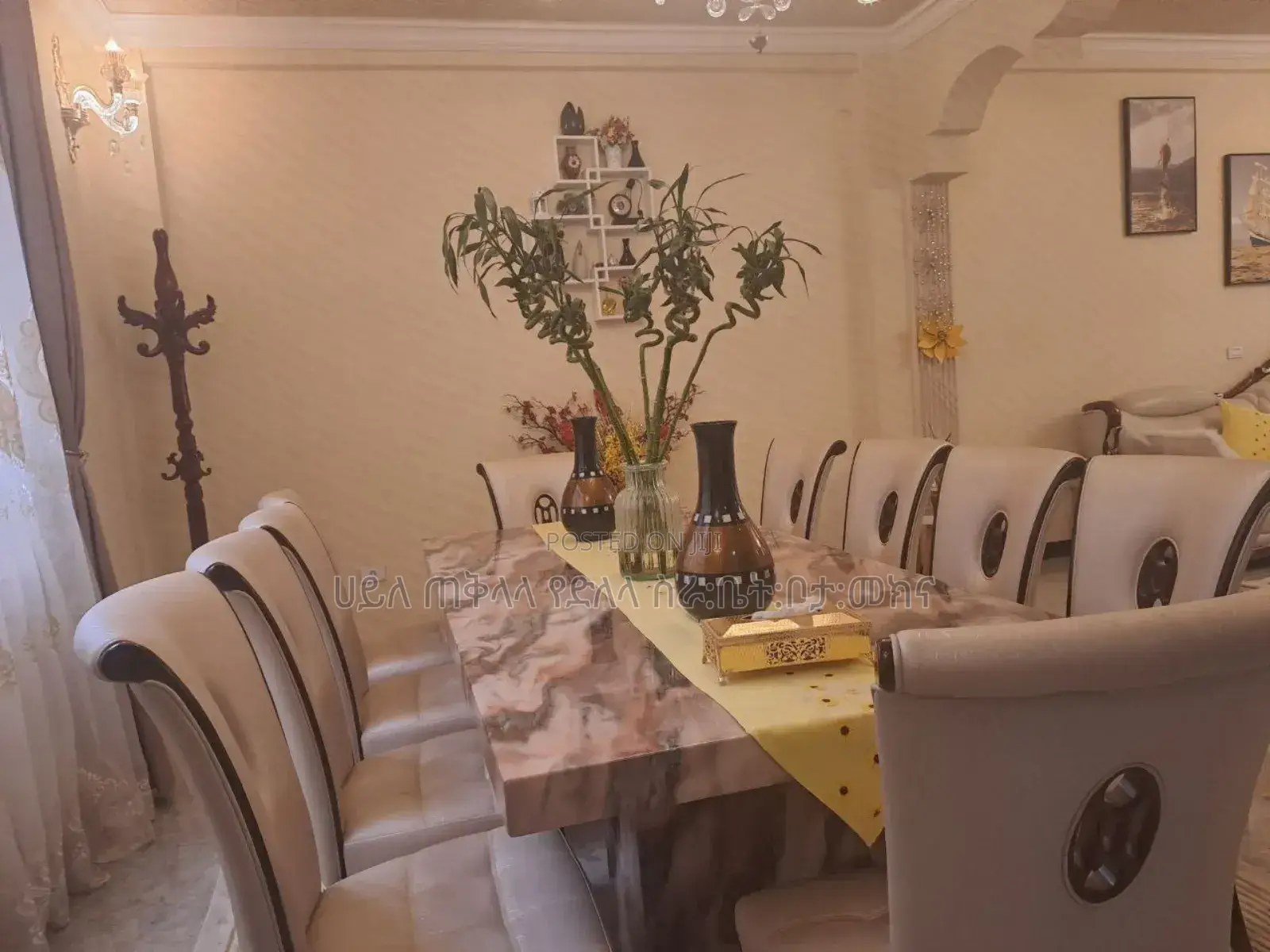 Furnished 9bdrm House in አያት አካባቢ ኮምፋውንድ ውስጥ, Yeka for sale