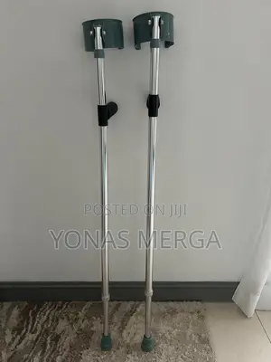 Crutches| Crutchesةةةةkranch=Comfortable and Labor-Saving.