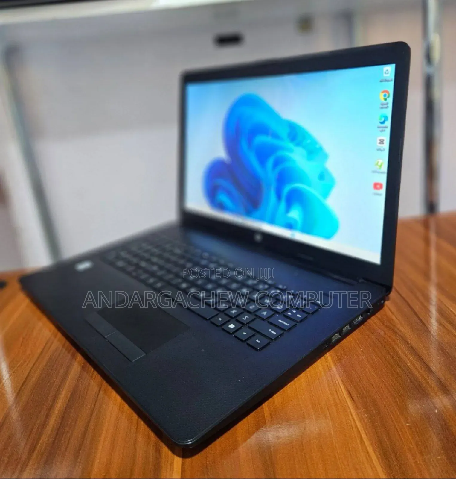 New Laptop HP Envy 17 8GB Intel Core I5 SSD 256GB