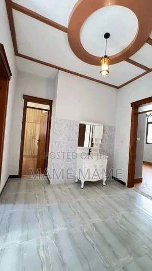 5bdrm Villa in Addis Abeba, Bole for sale