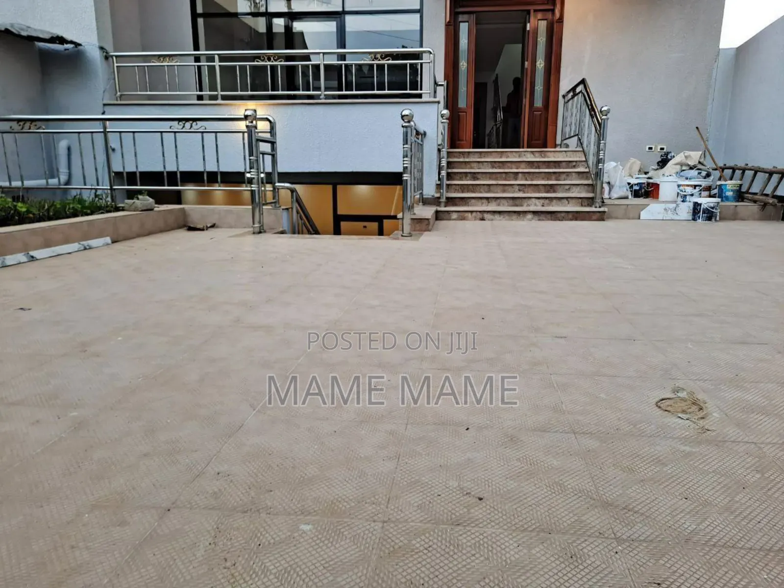 7bdrm House in Addis Abeba, Bole for sale