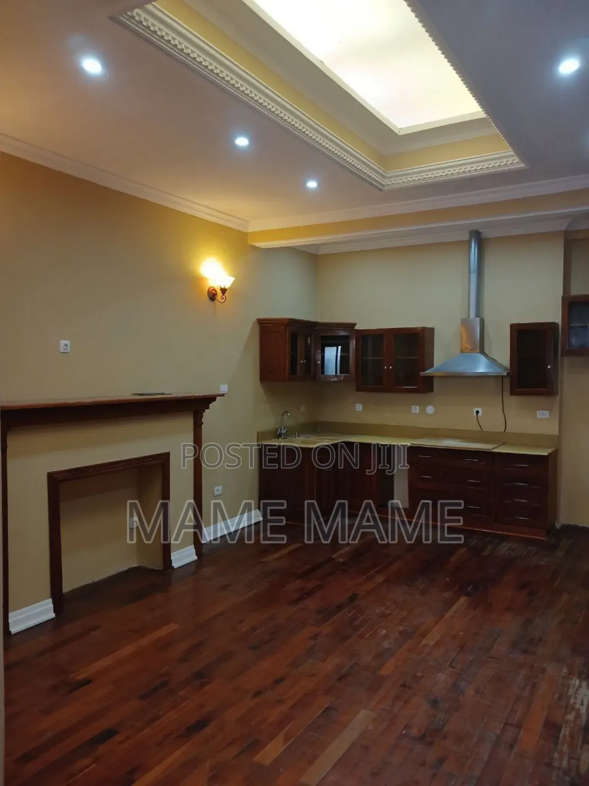 5bdrm House in Addis Abeba, Bole for sale