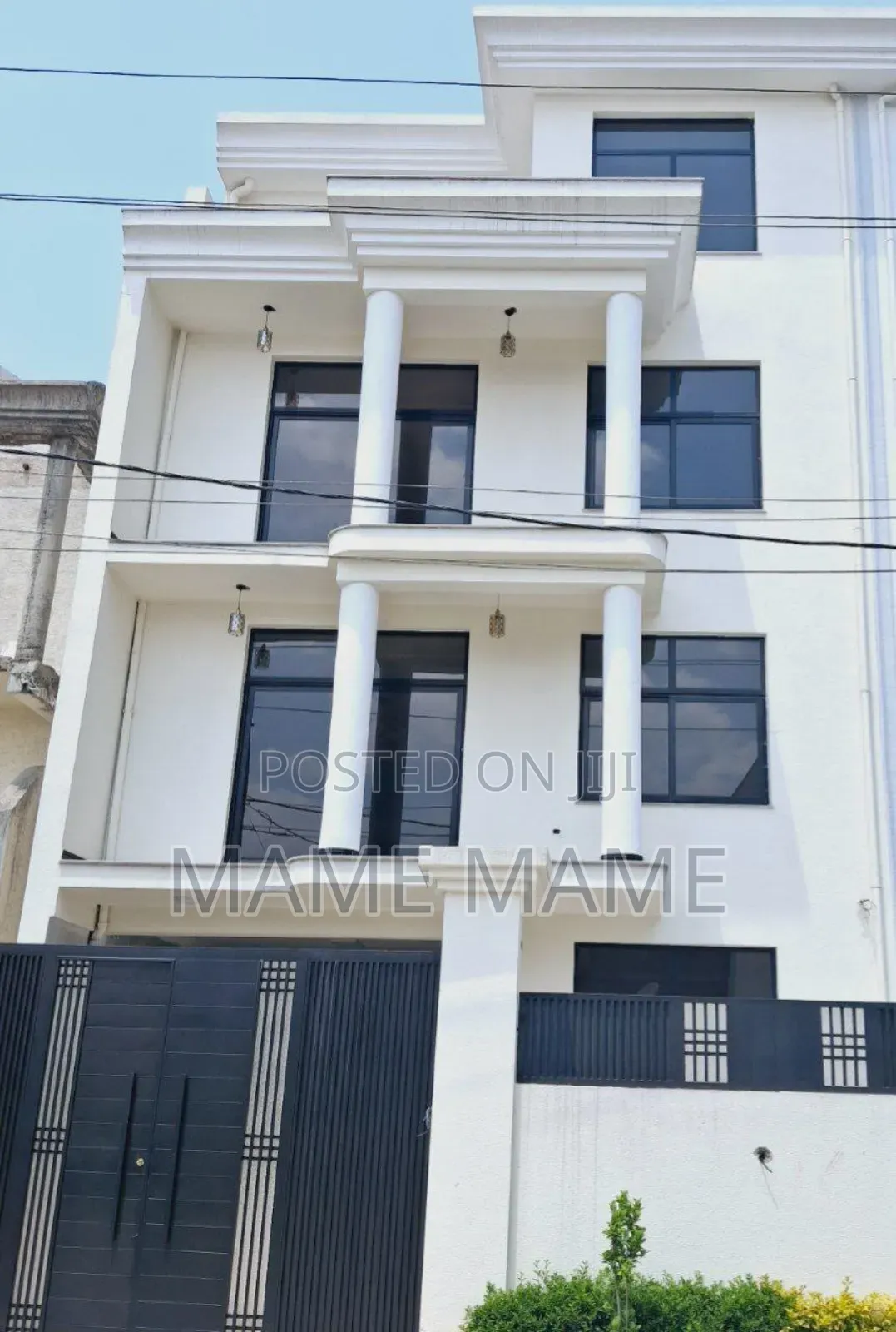 8bdrm House in Addis Abeba, Bole for sale