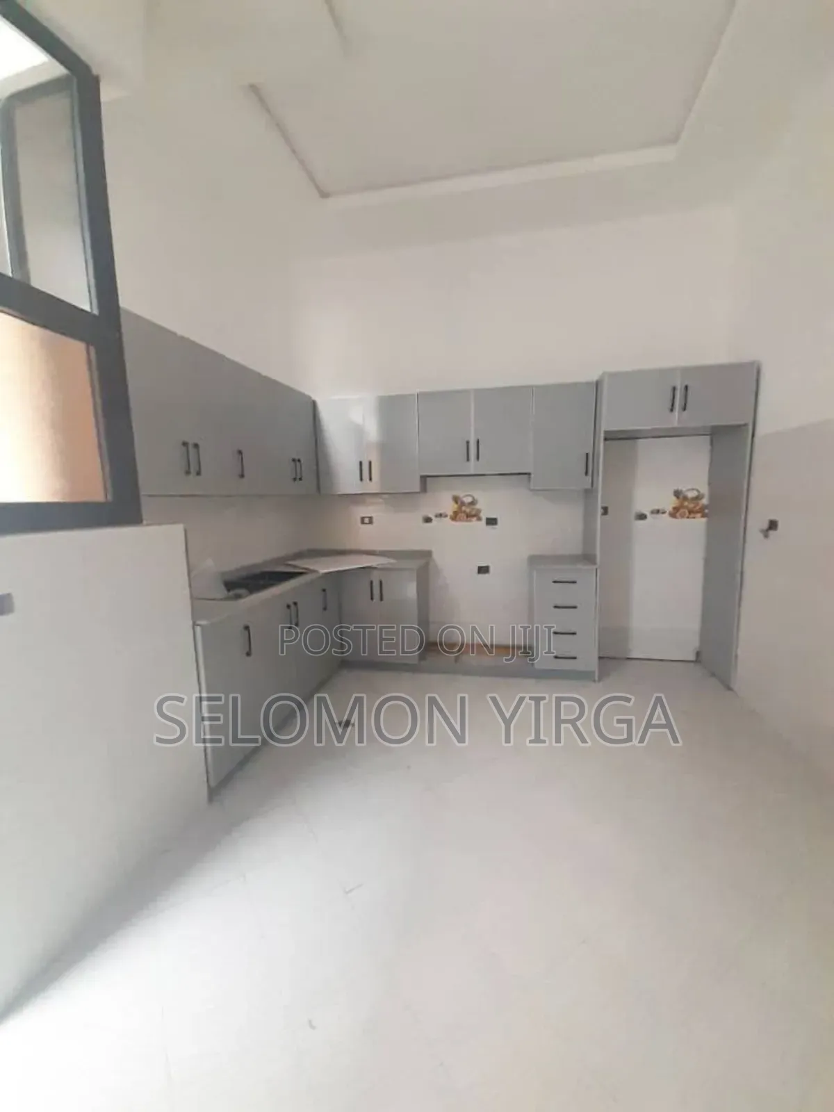 6bdrm Villa in Adis Ababa, Bole for sale