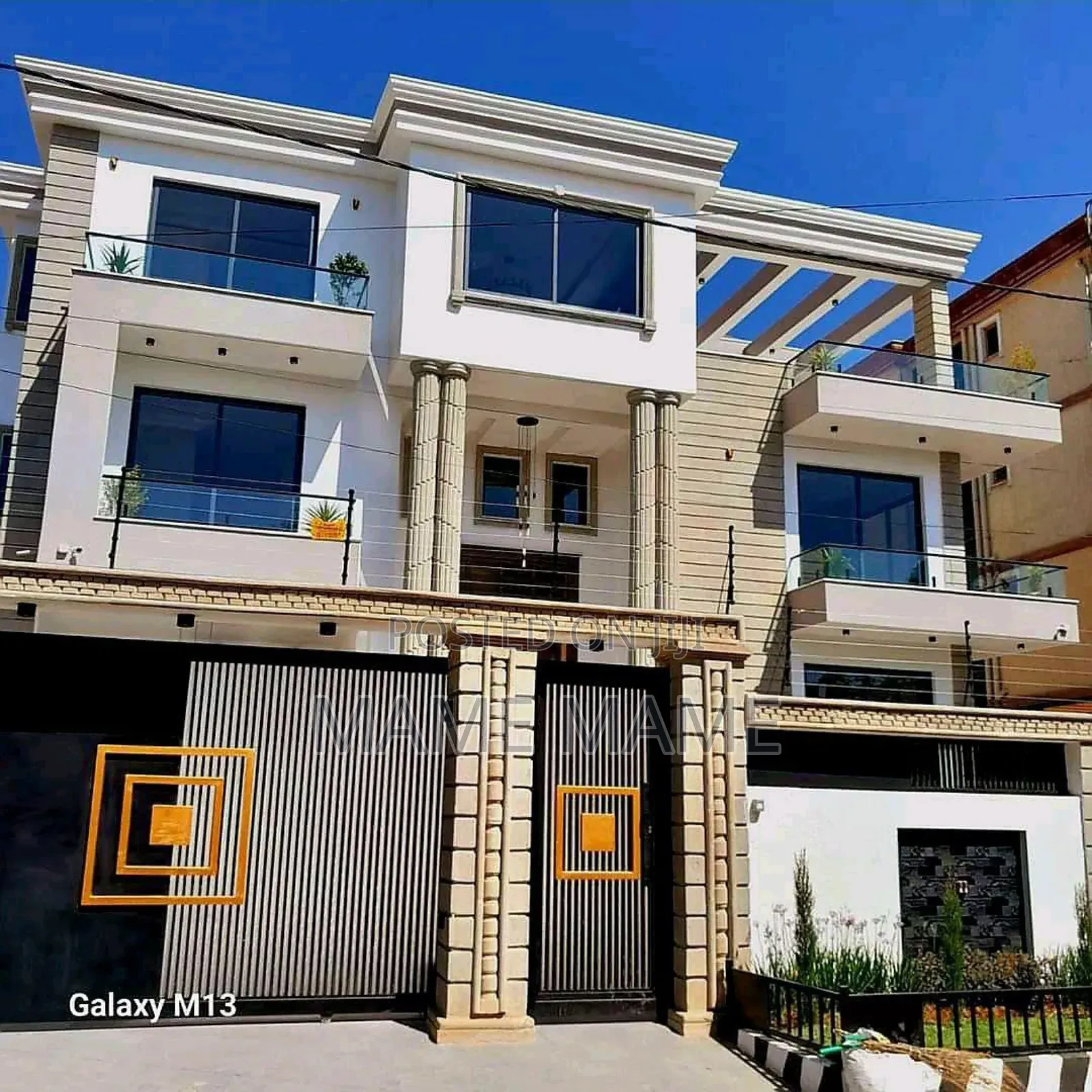 9bdrm House in Addis Abeba, Bole for sale