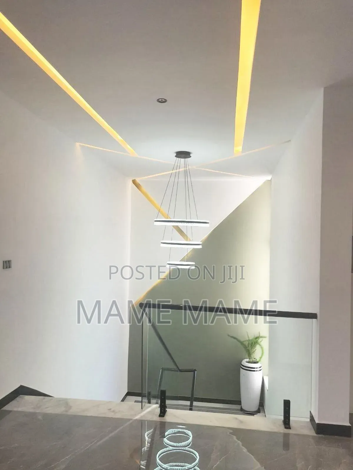 9bdrm House in Addis Abeba, Bole for sale