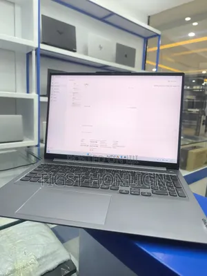 New Laptop Lenovo ThinkBook 15 32GB Intel Core I7 SSD 512GB
