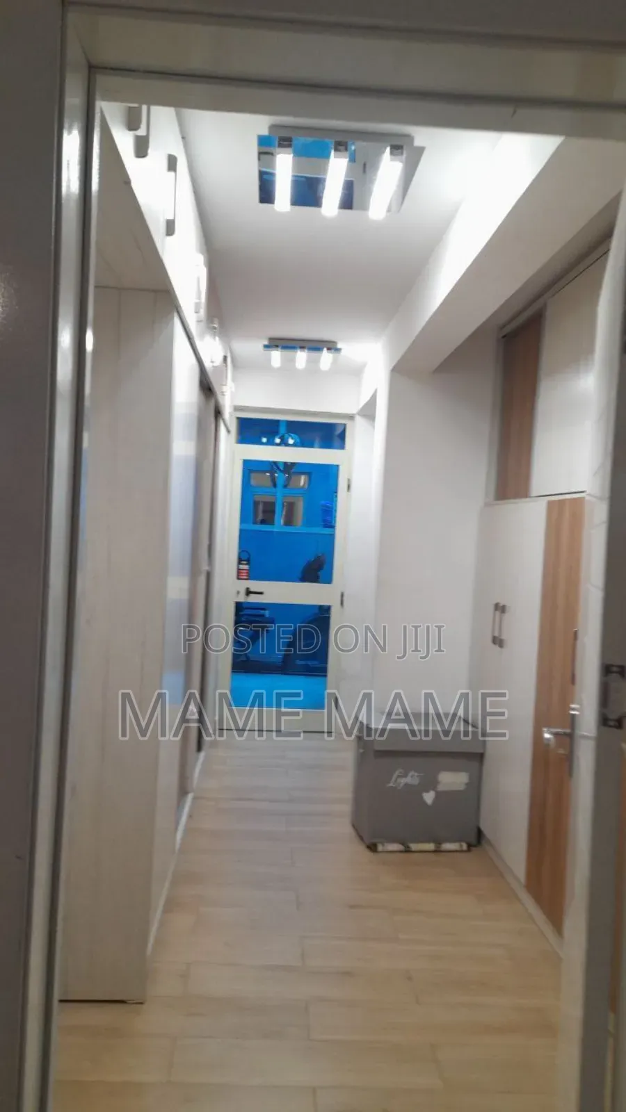 8bdrm House in Addis Abeba, Bole for sale