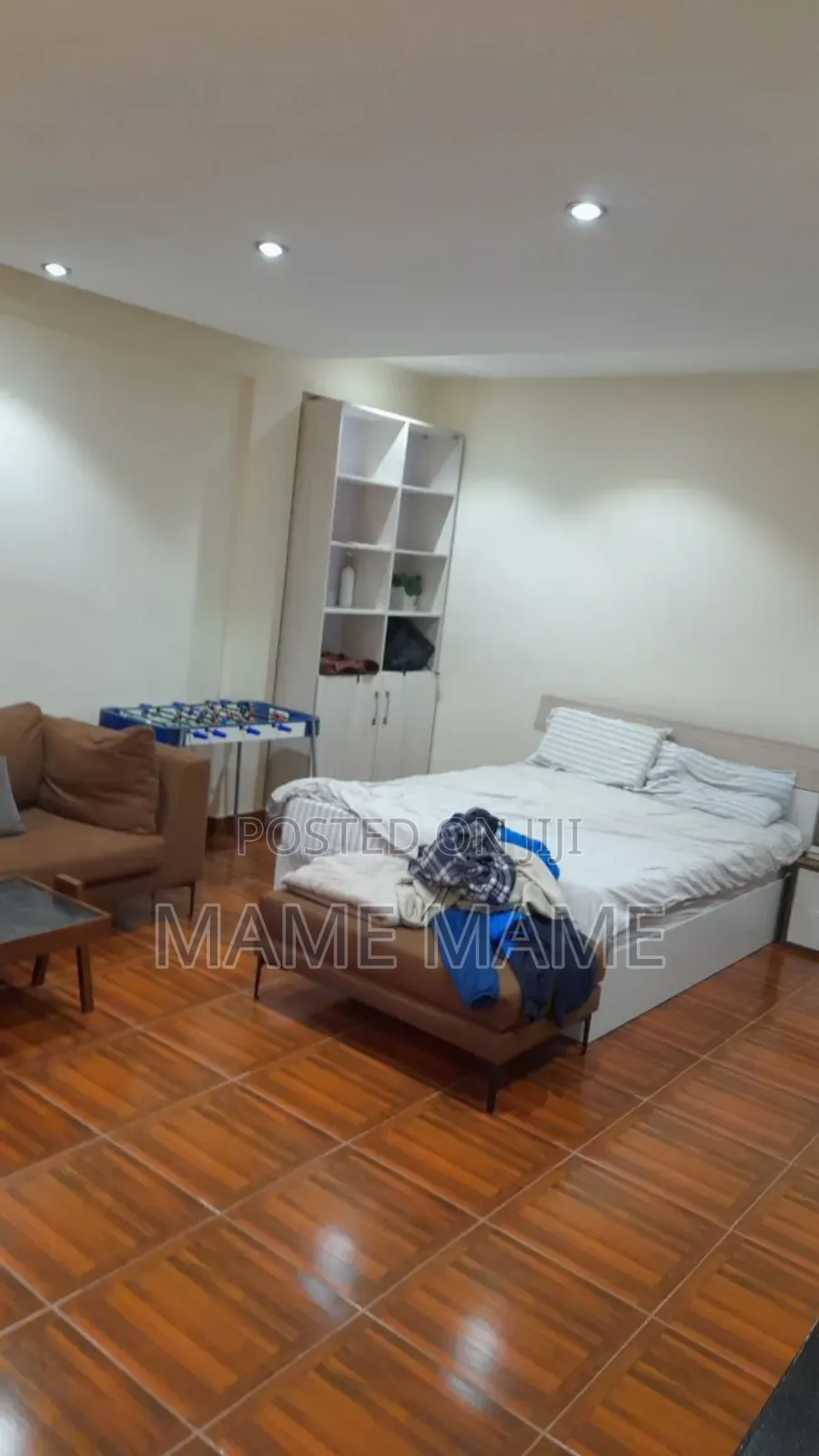 8bdrm House in Addis Abeba, Bole for sale