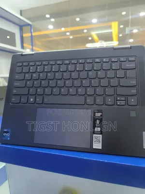 New Laptop Lenovo Yoga 7i 16GB Intel Core I5 SSD 512GB