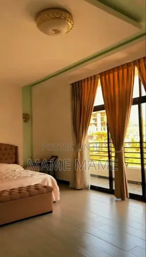 8bdrm House in Addis Abeba, Bole for sale