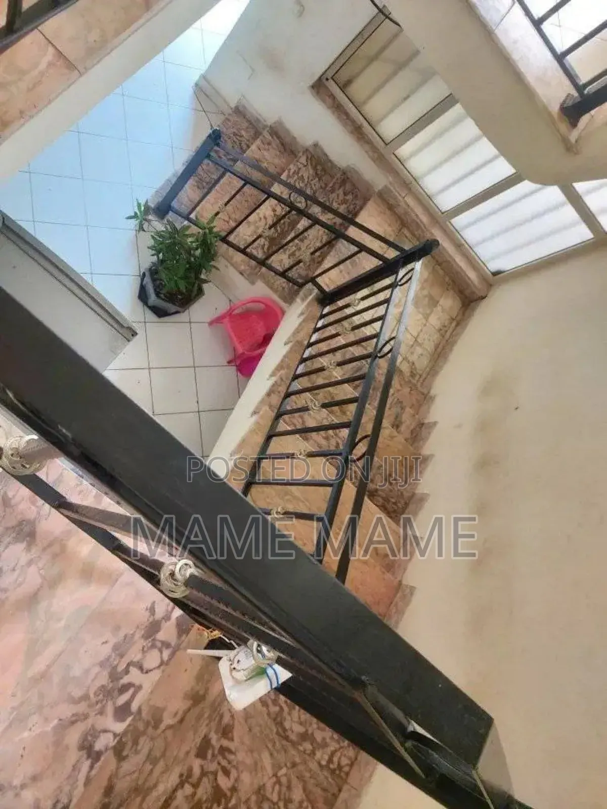 6bdrm Villa in Addis Abeba, Bole for sale