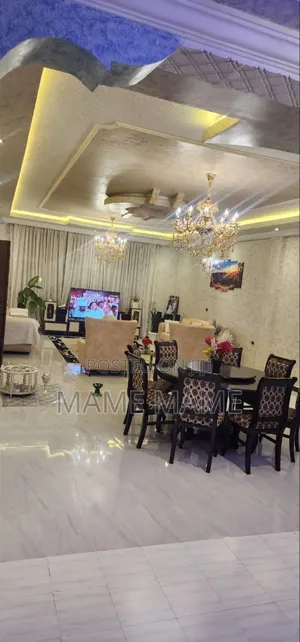7bdrm House in Addis Abeba, Bole for sale